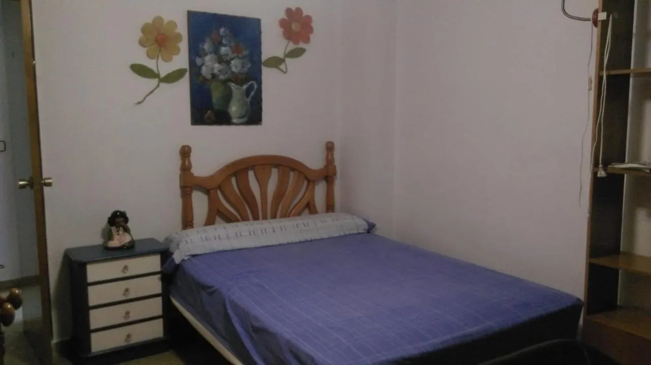 Apartmán Piso Muy Amplio En Malaga .